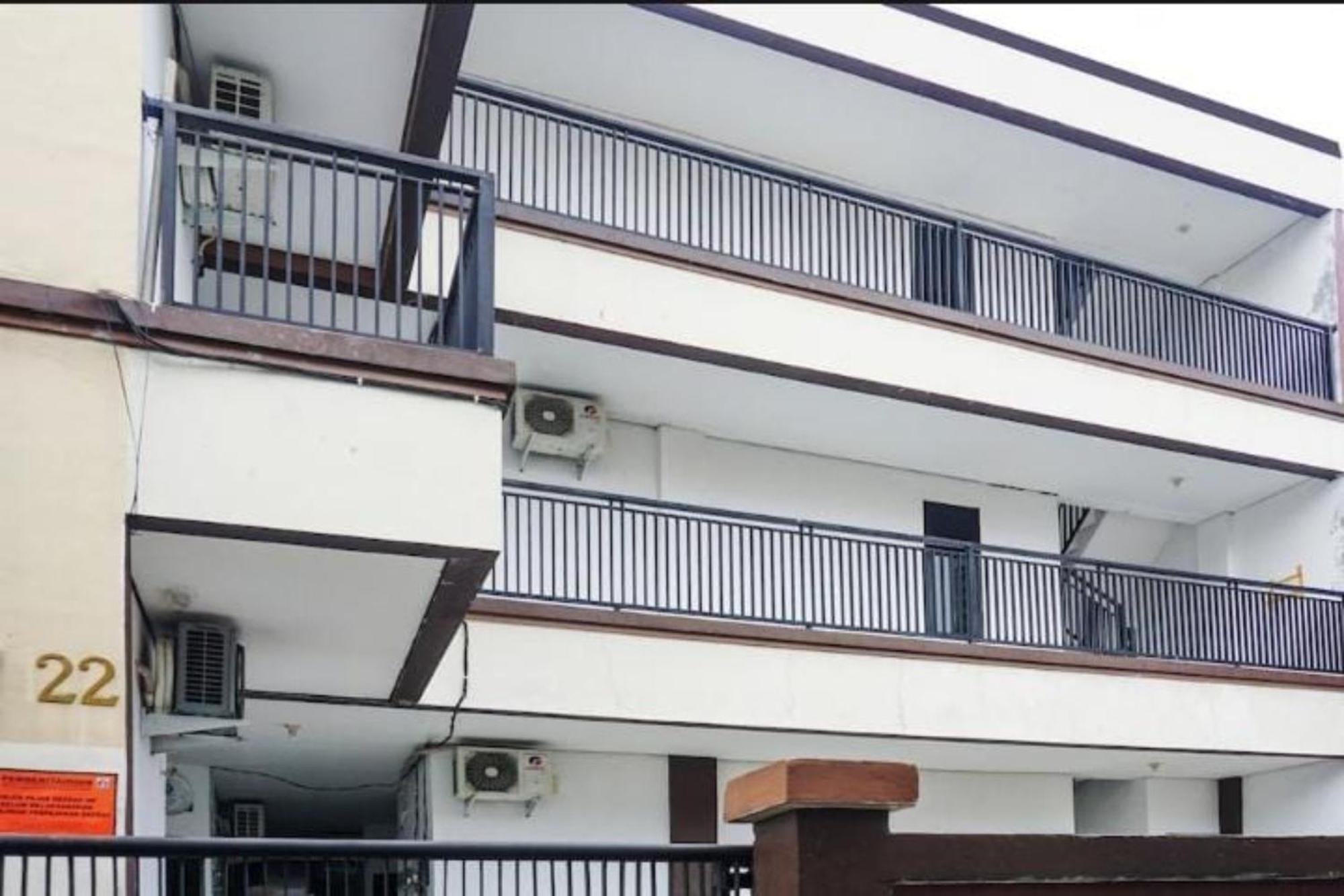 Oyo 93540 Bintang Residence 2 จาการ์ตา ภายนอก รูปภาพ